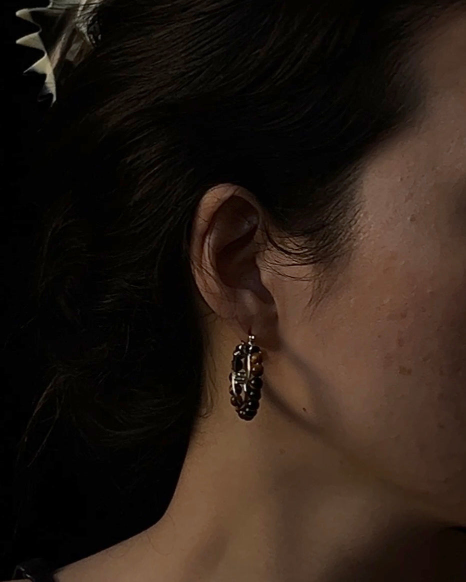 ear A2553