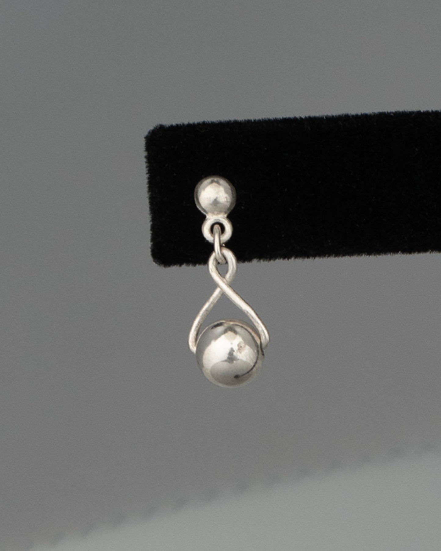 ear F2621