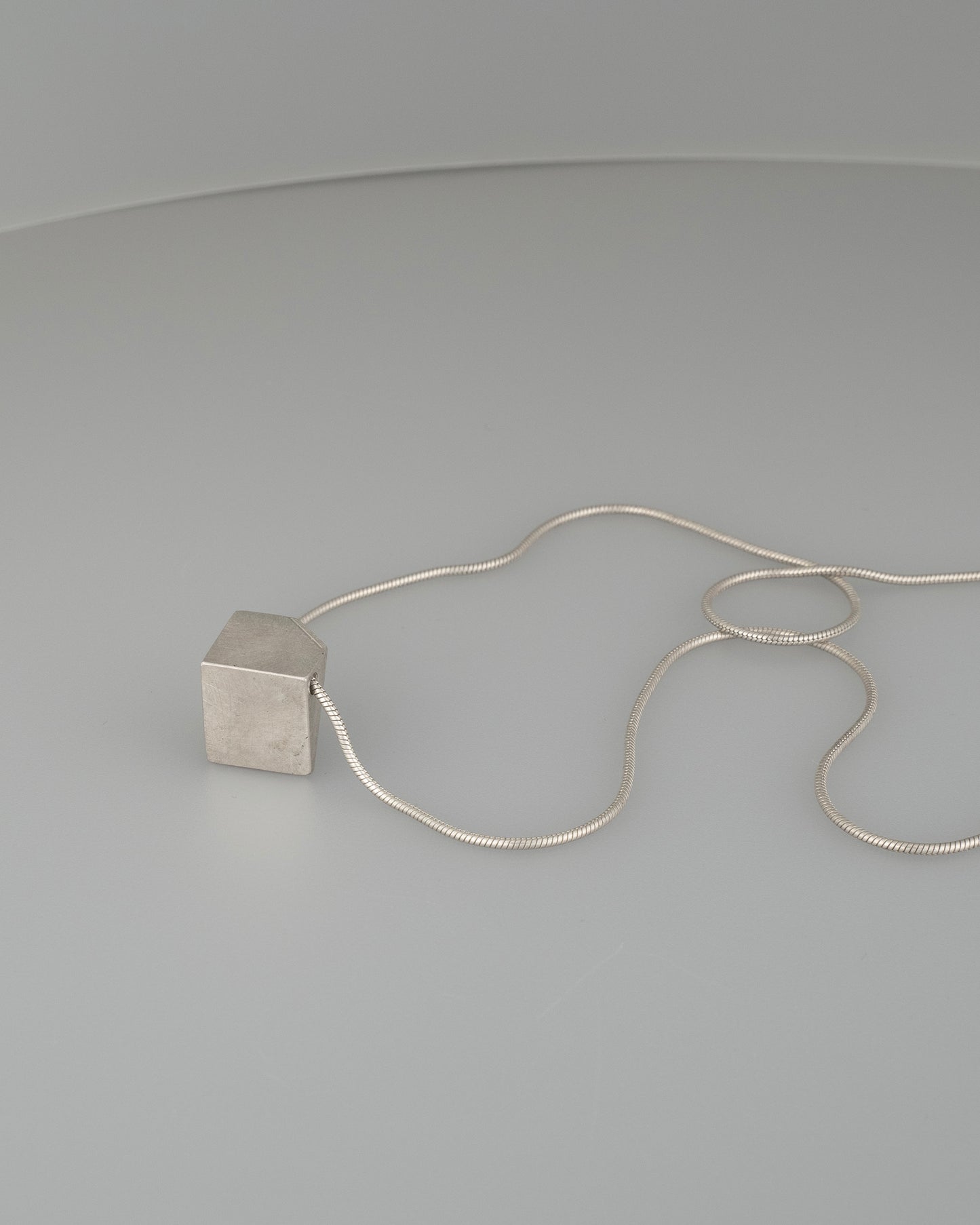 neck J2546