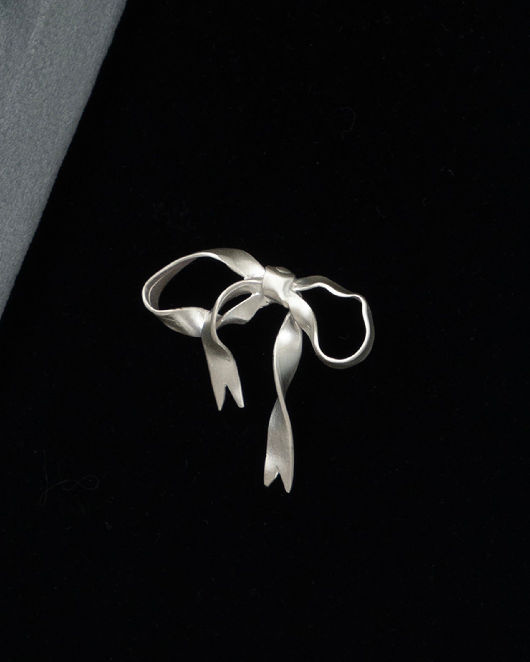 pin LC11 – OLD J