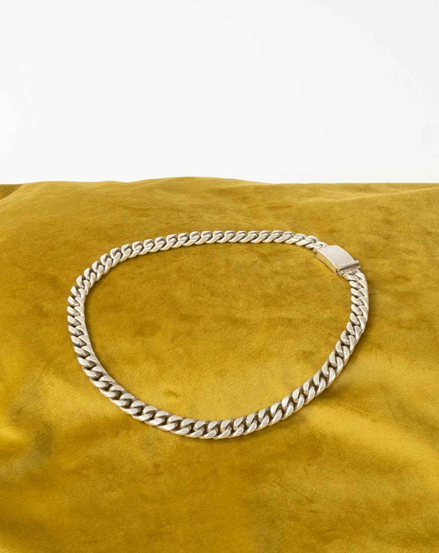 neck J2301
