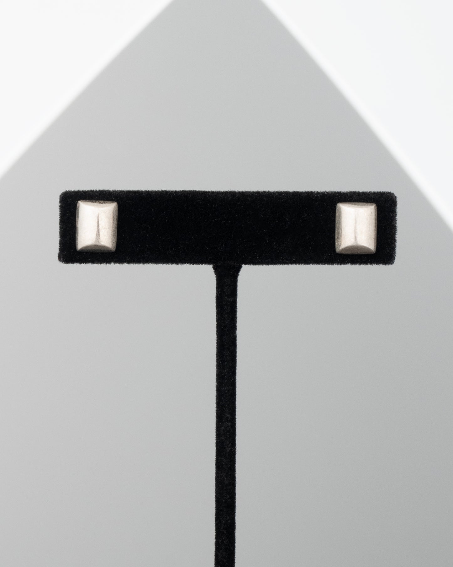 ear A2515