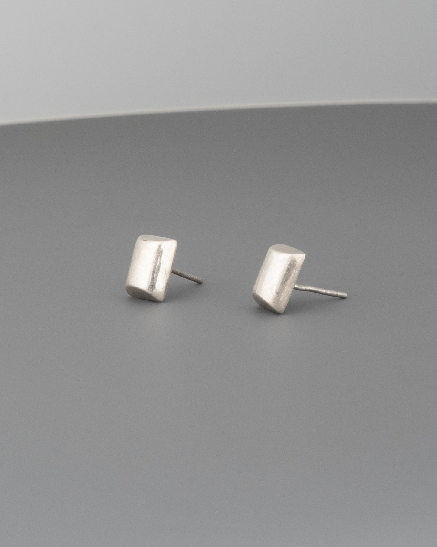 ear A2515