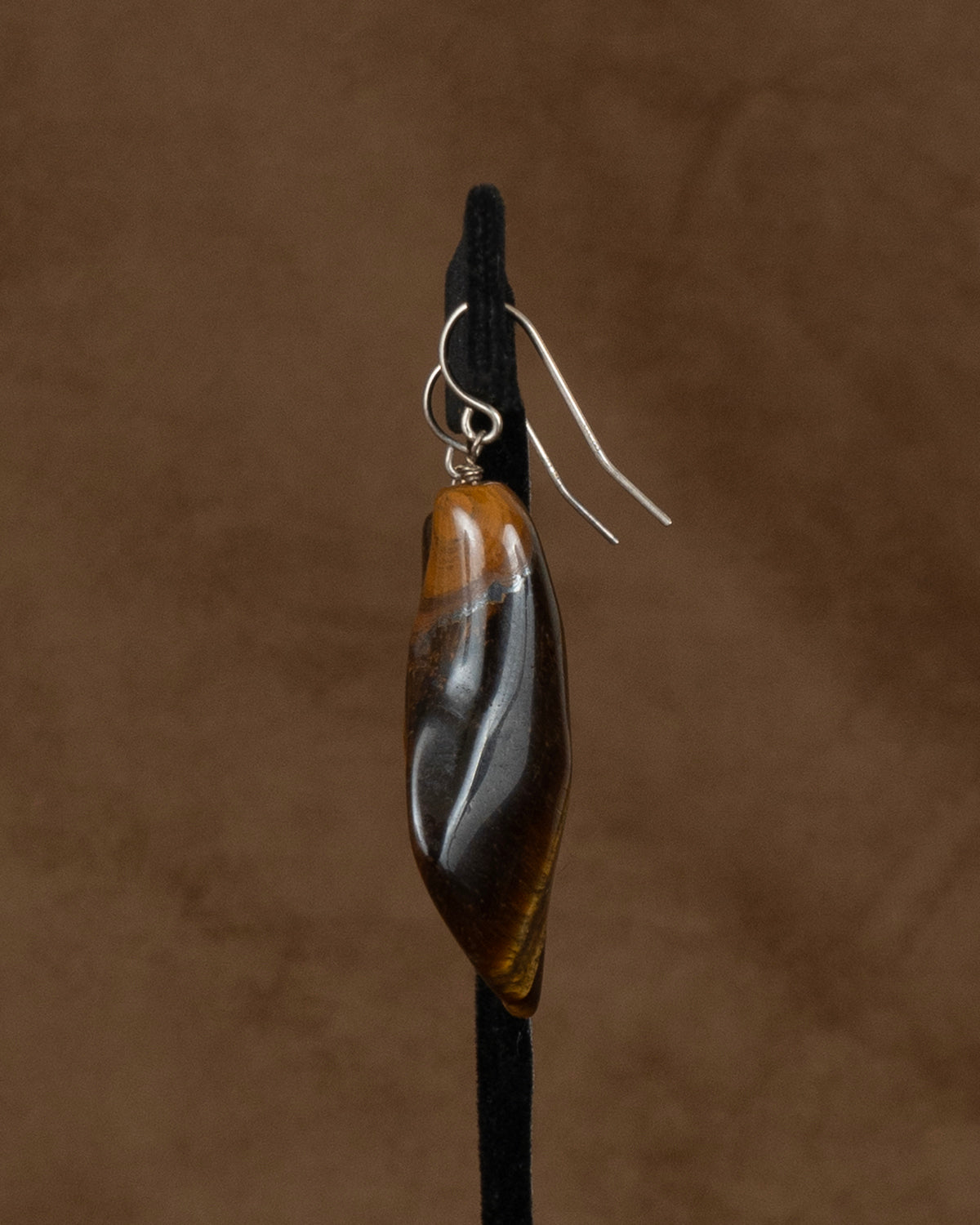 ear D2413