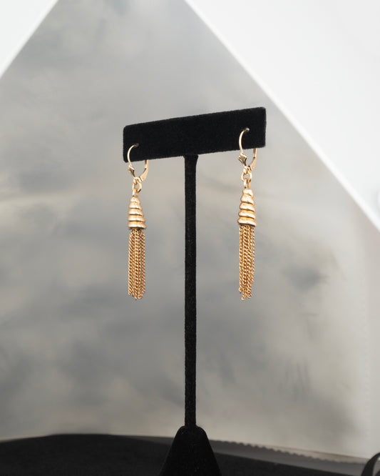 ear O2535