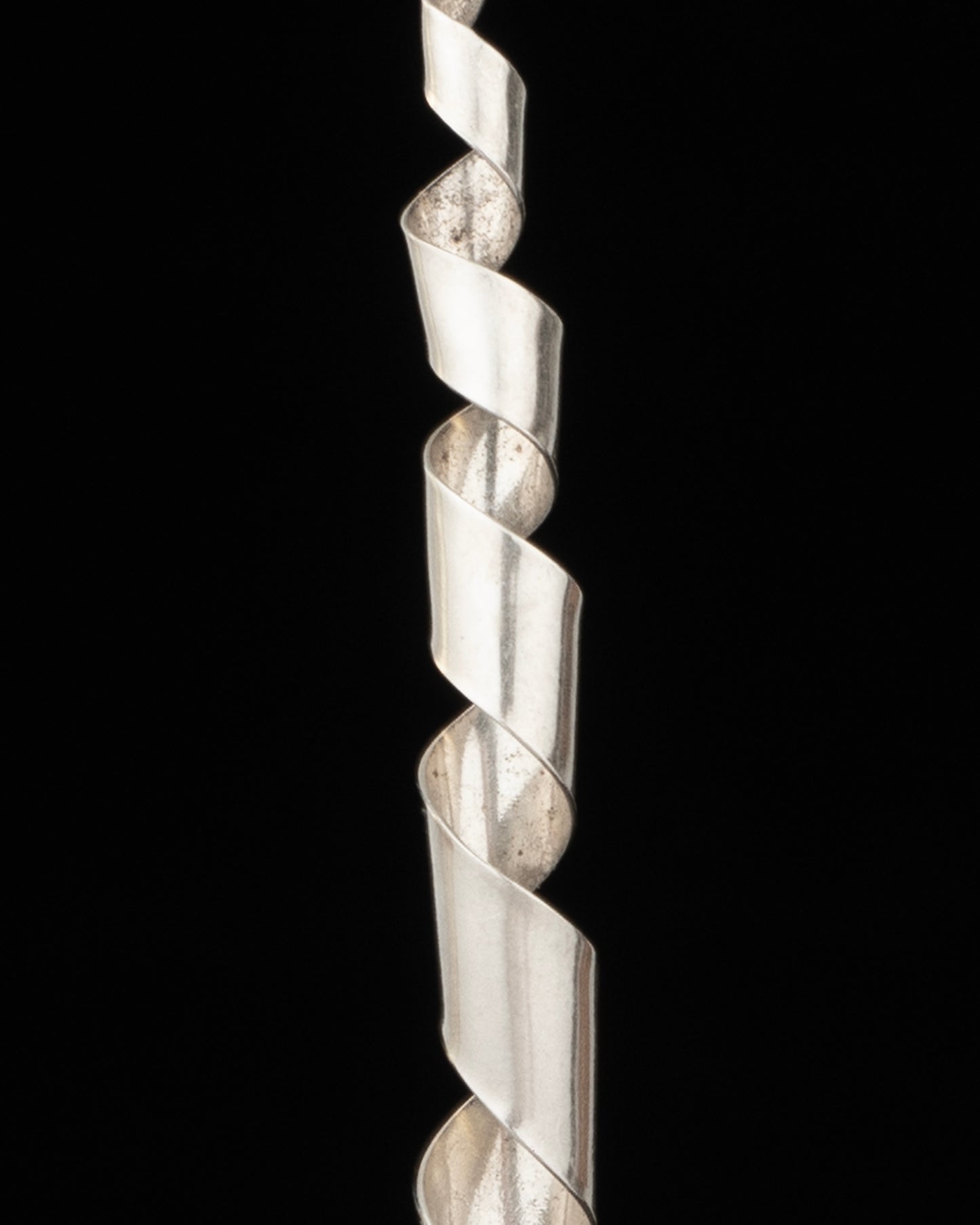 ear F2618