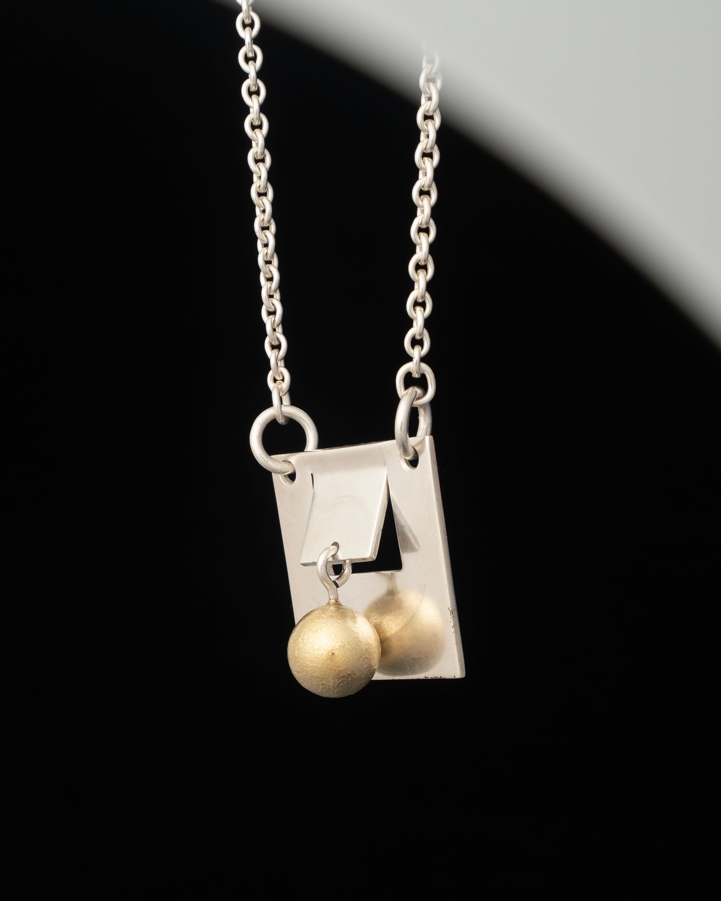 neck J2607