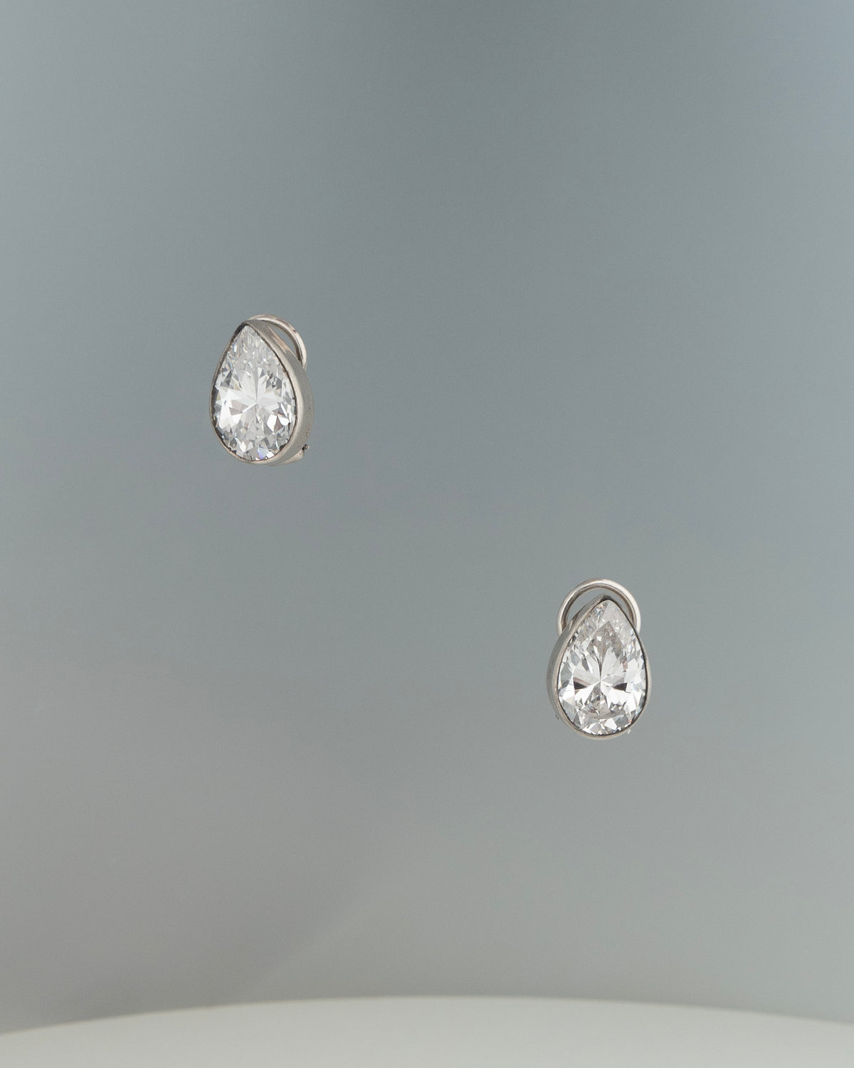 ear A2649