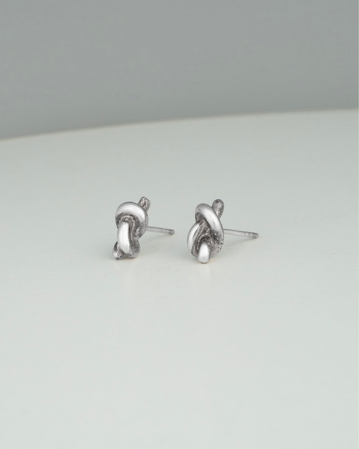ear A2654