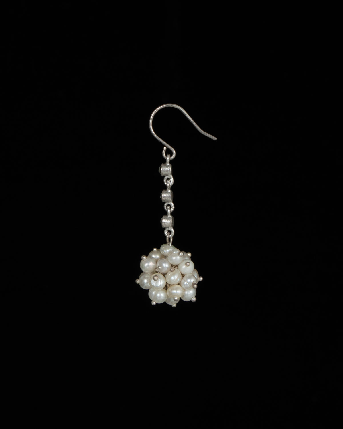 ear A2668