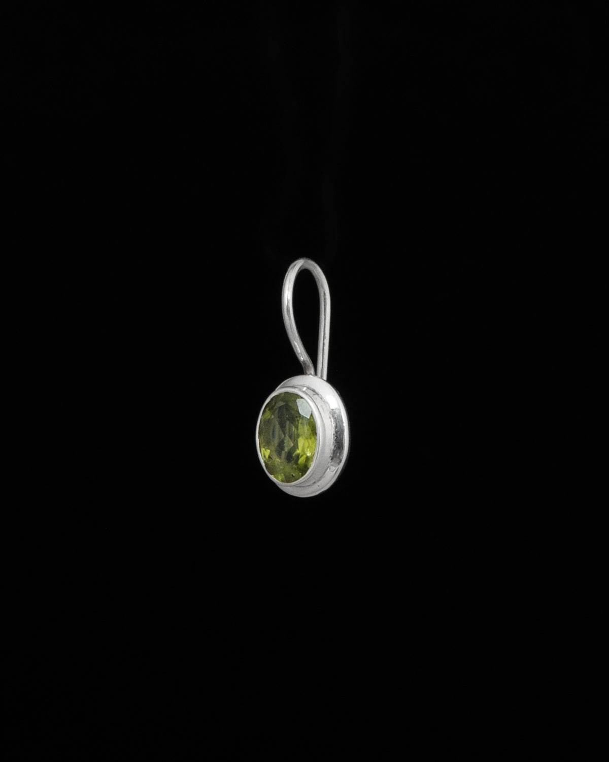 ear A2670