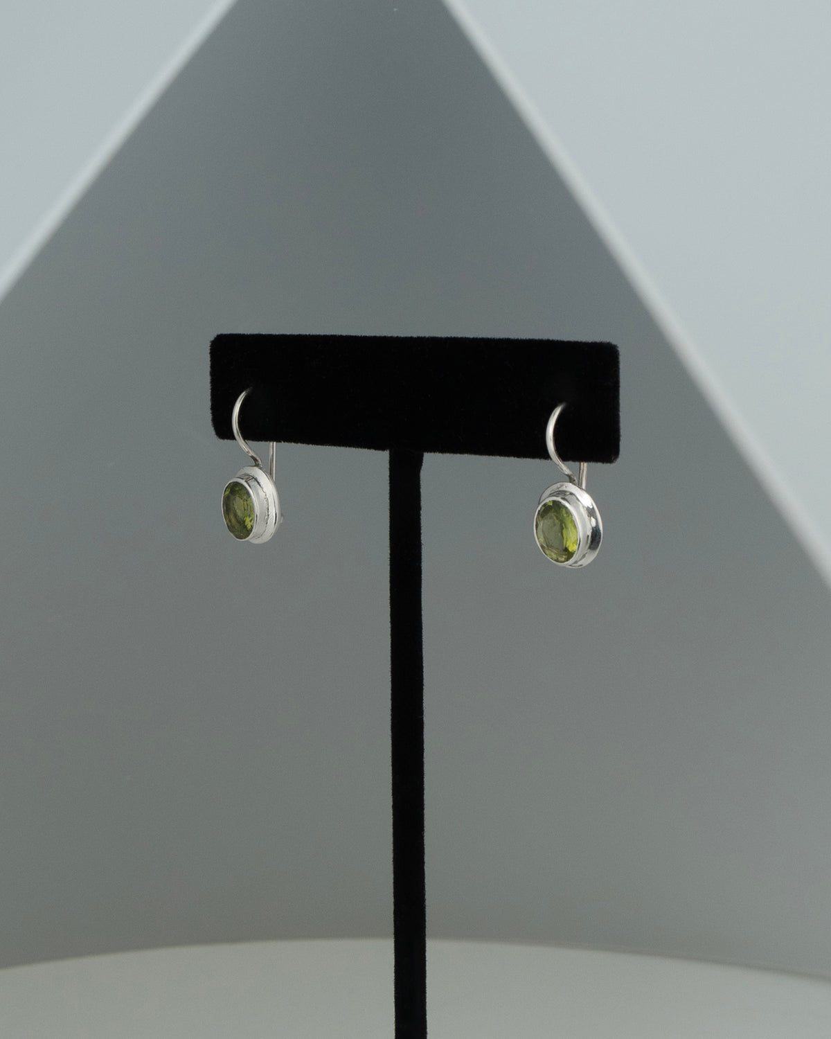 ear A2670
