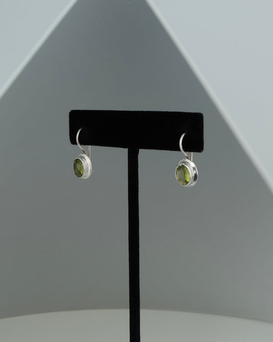 ear A2670