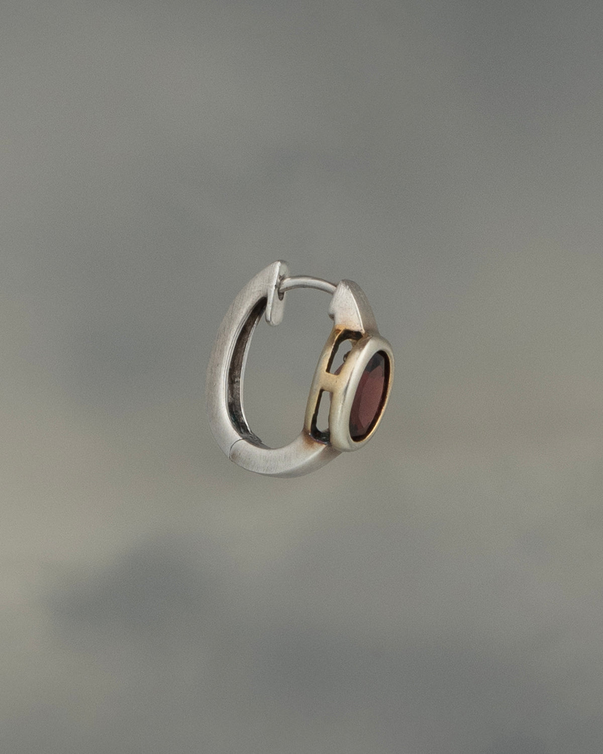 ear A2672