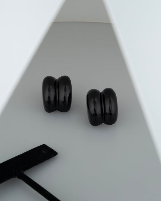 ear J26136