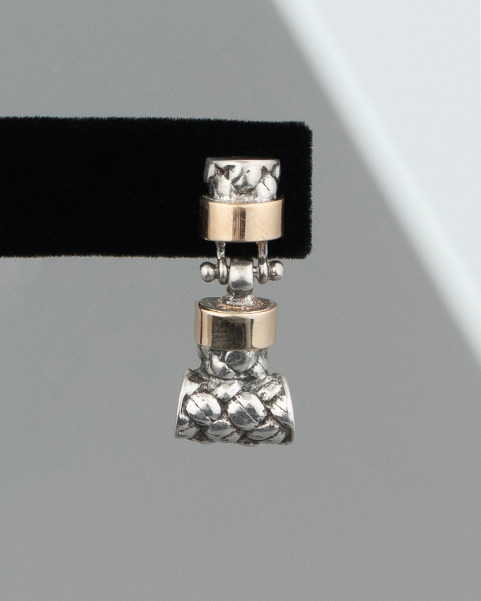 ear J26139