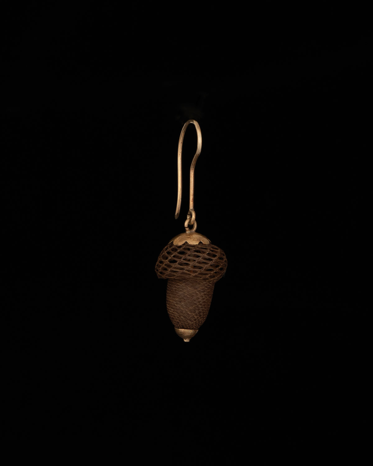 ear A2690