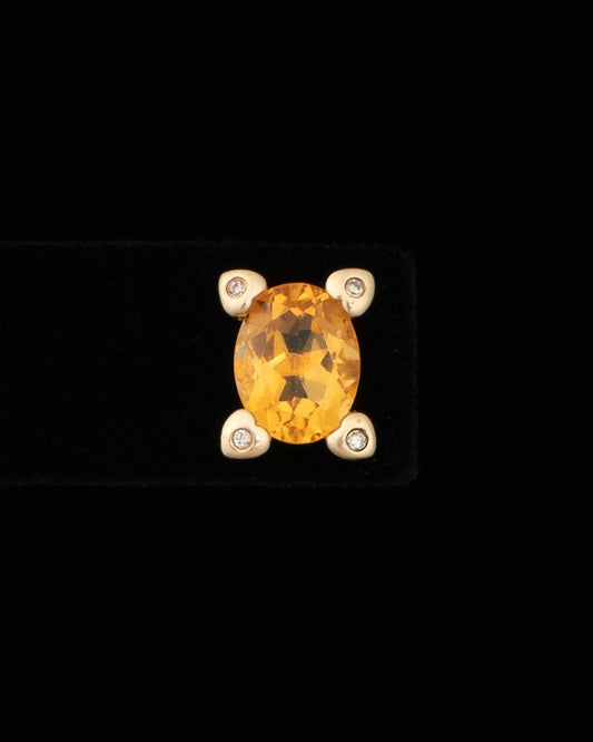 ear J2677