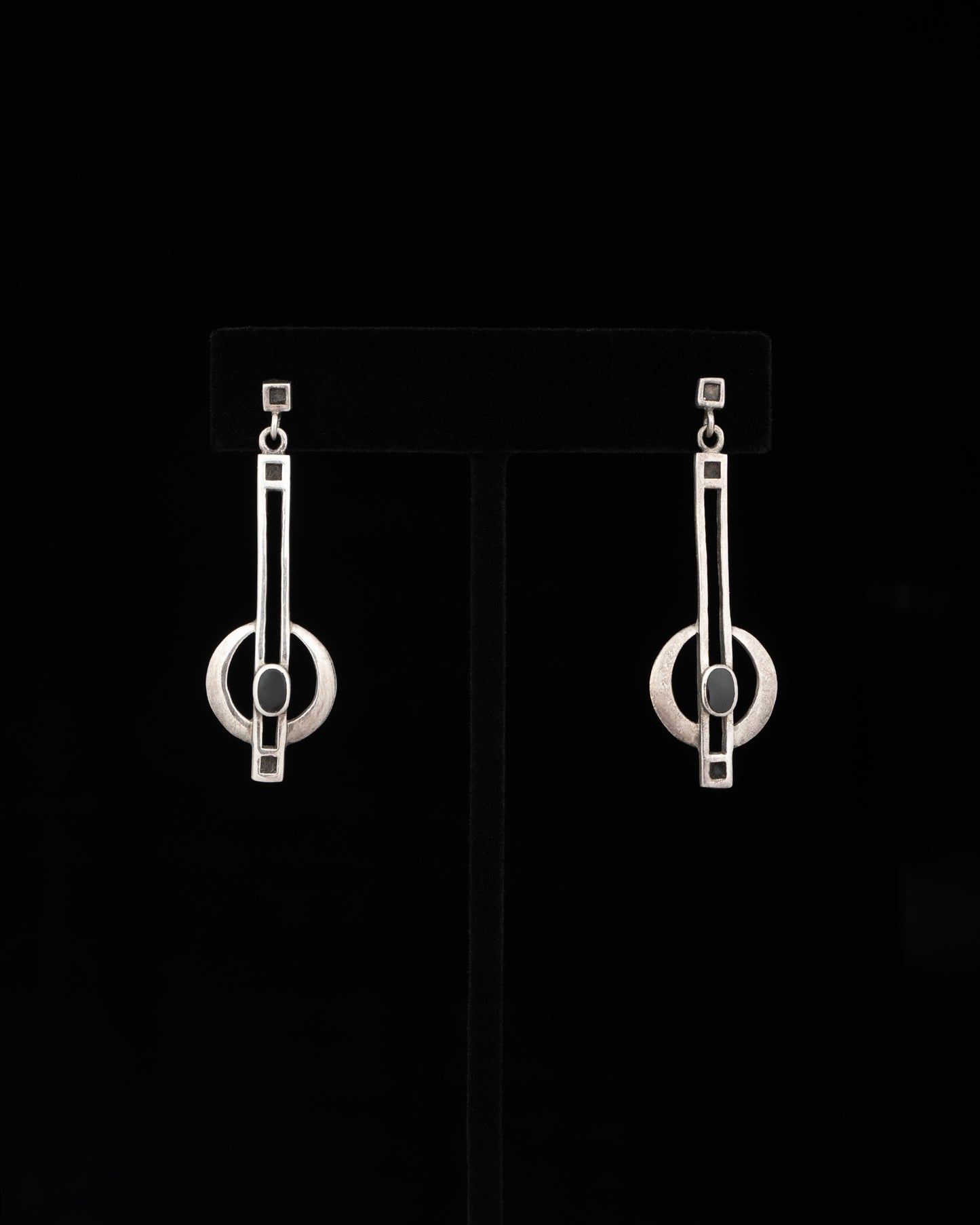 ear J2691