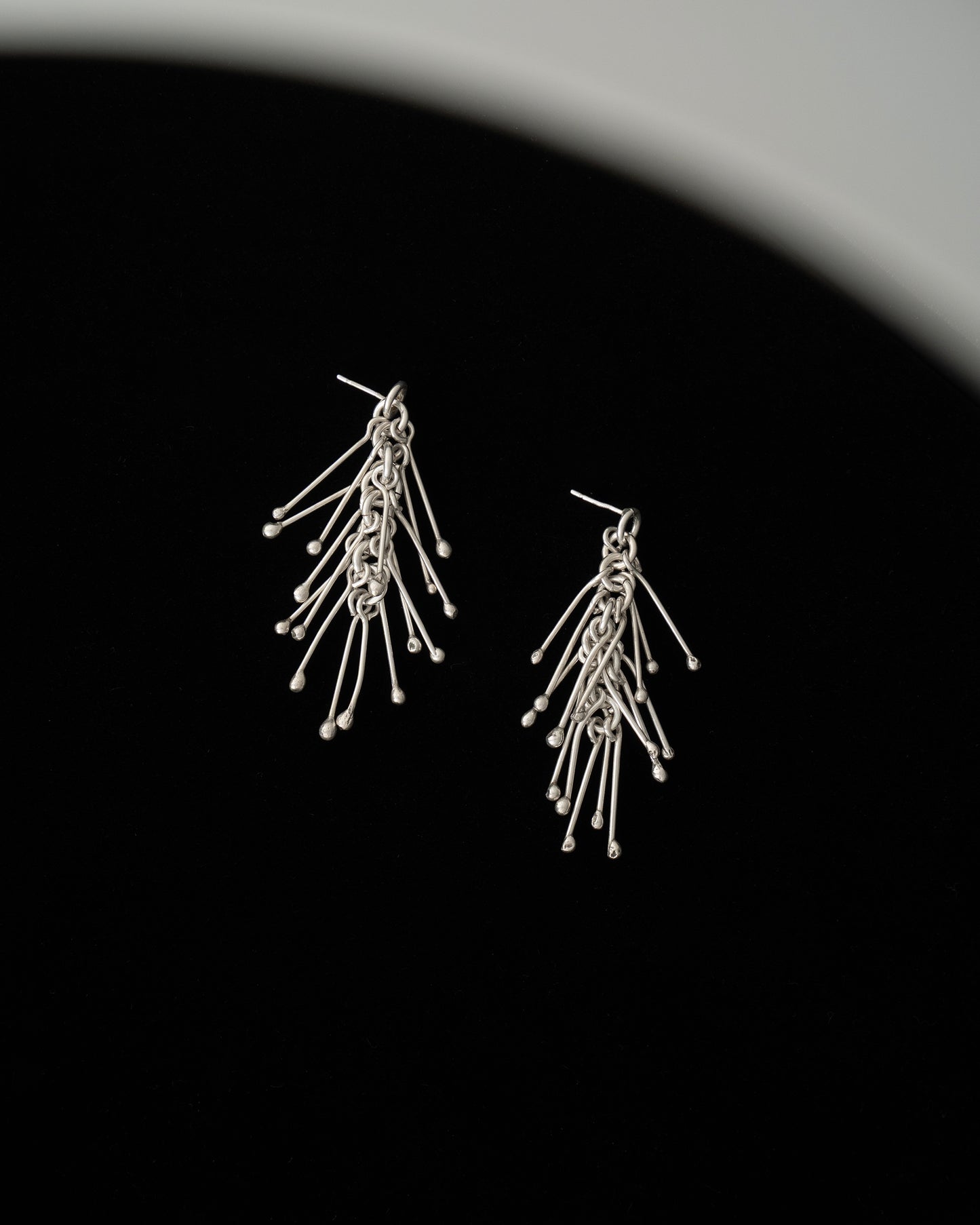 ear J2693