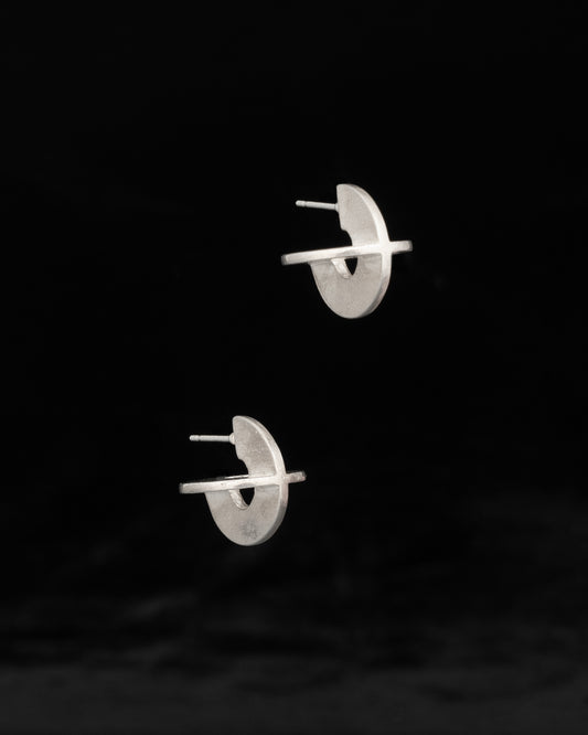ear M2515