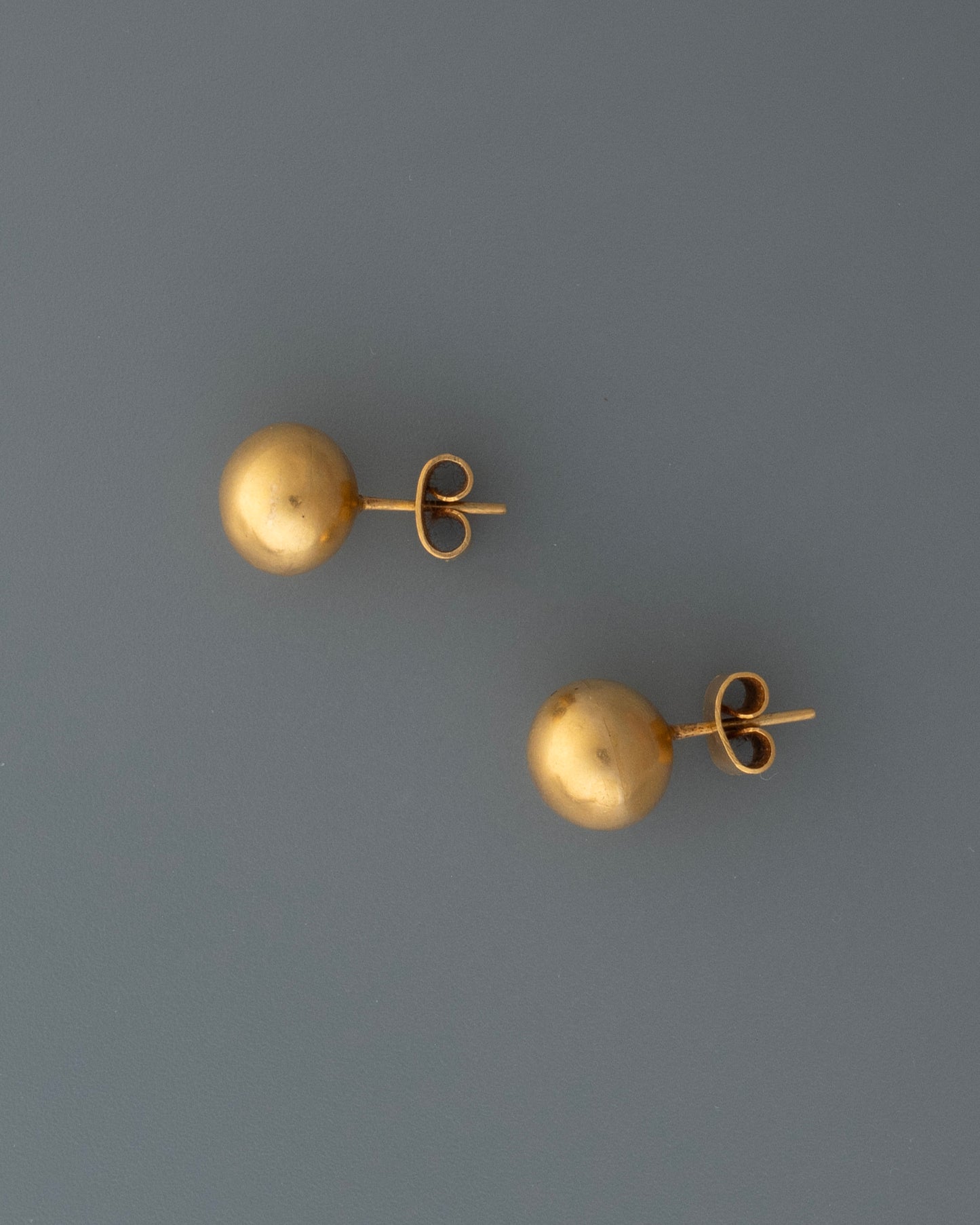 ear M2522