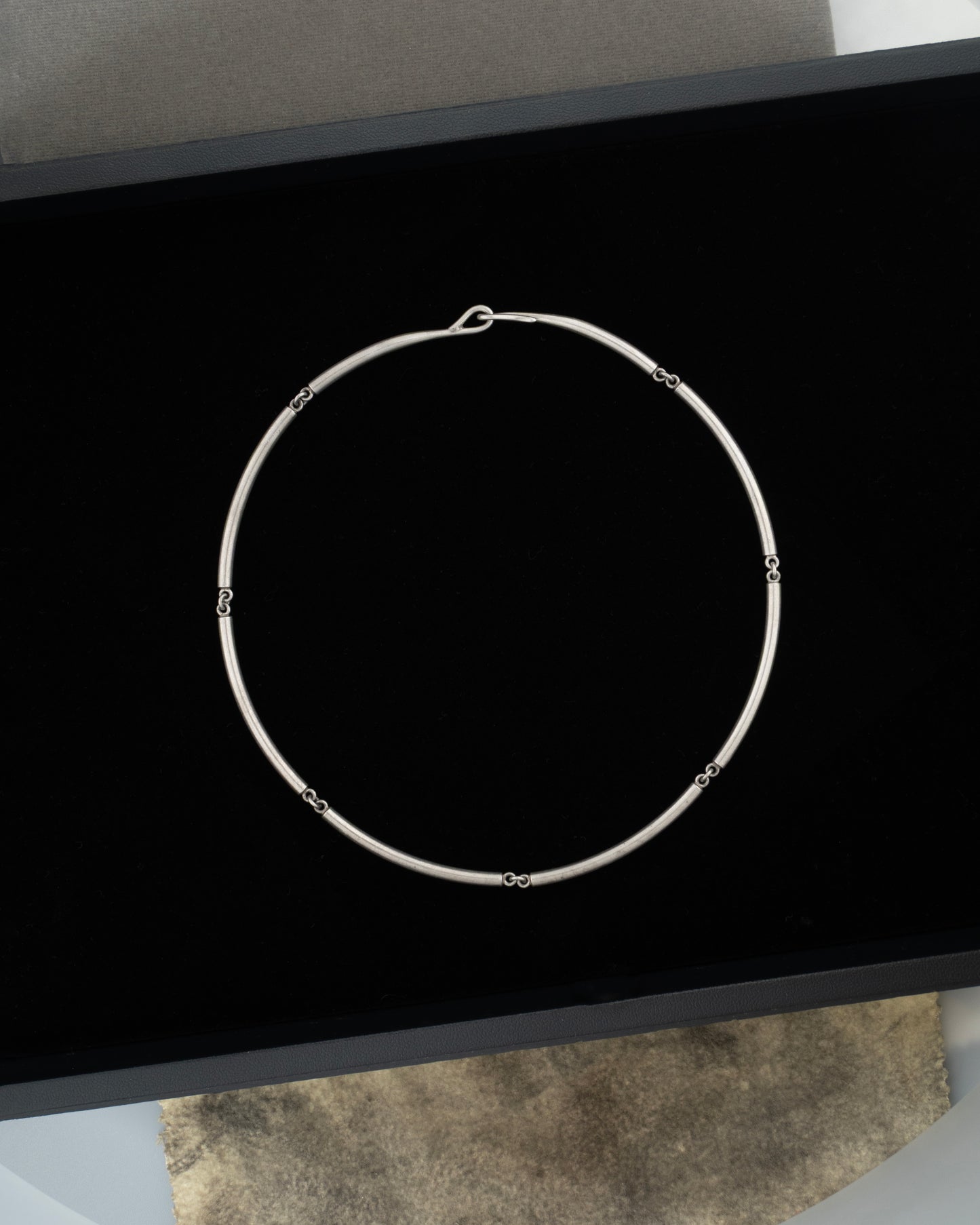 neck J26112