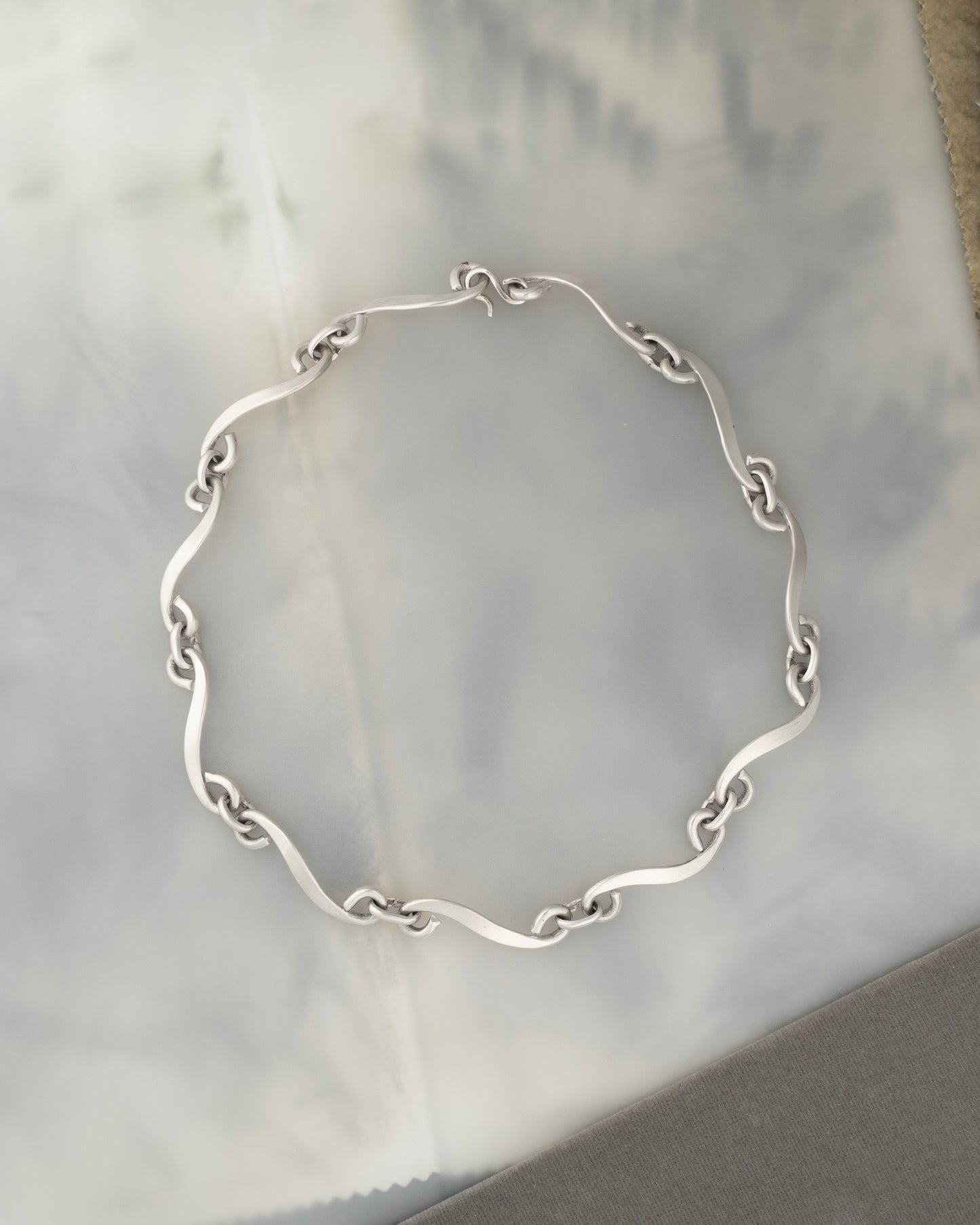 neck J26118