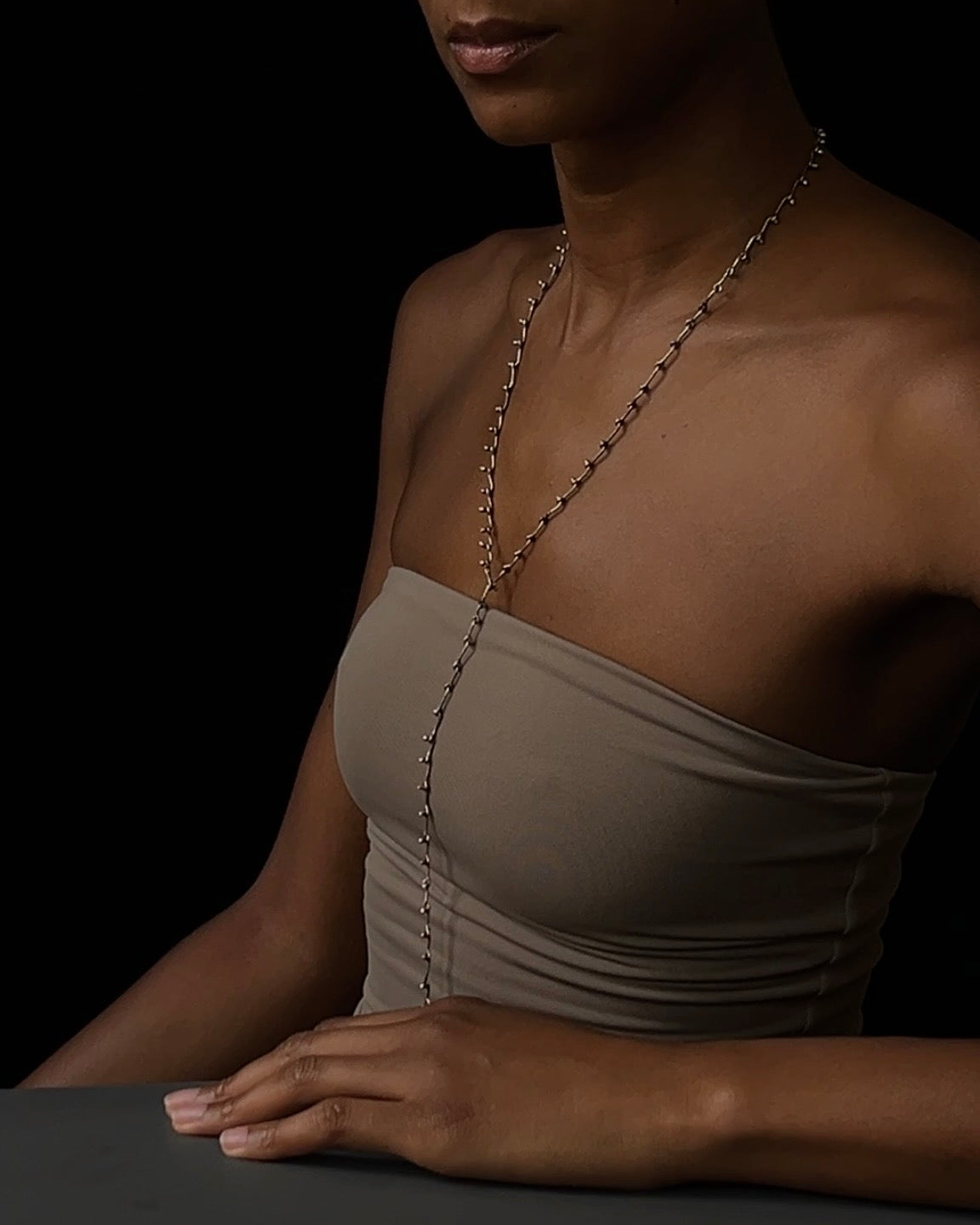 neck J26147